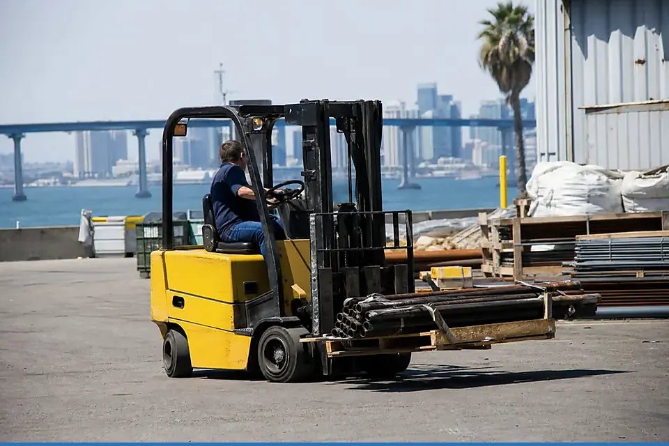 San Diego forklift dealers and material handling equipment